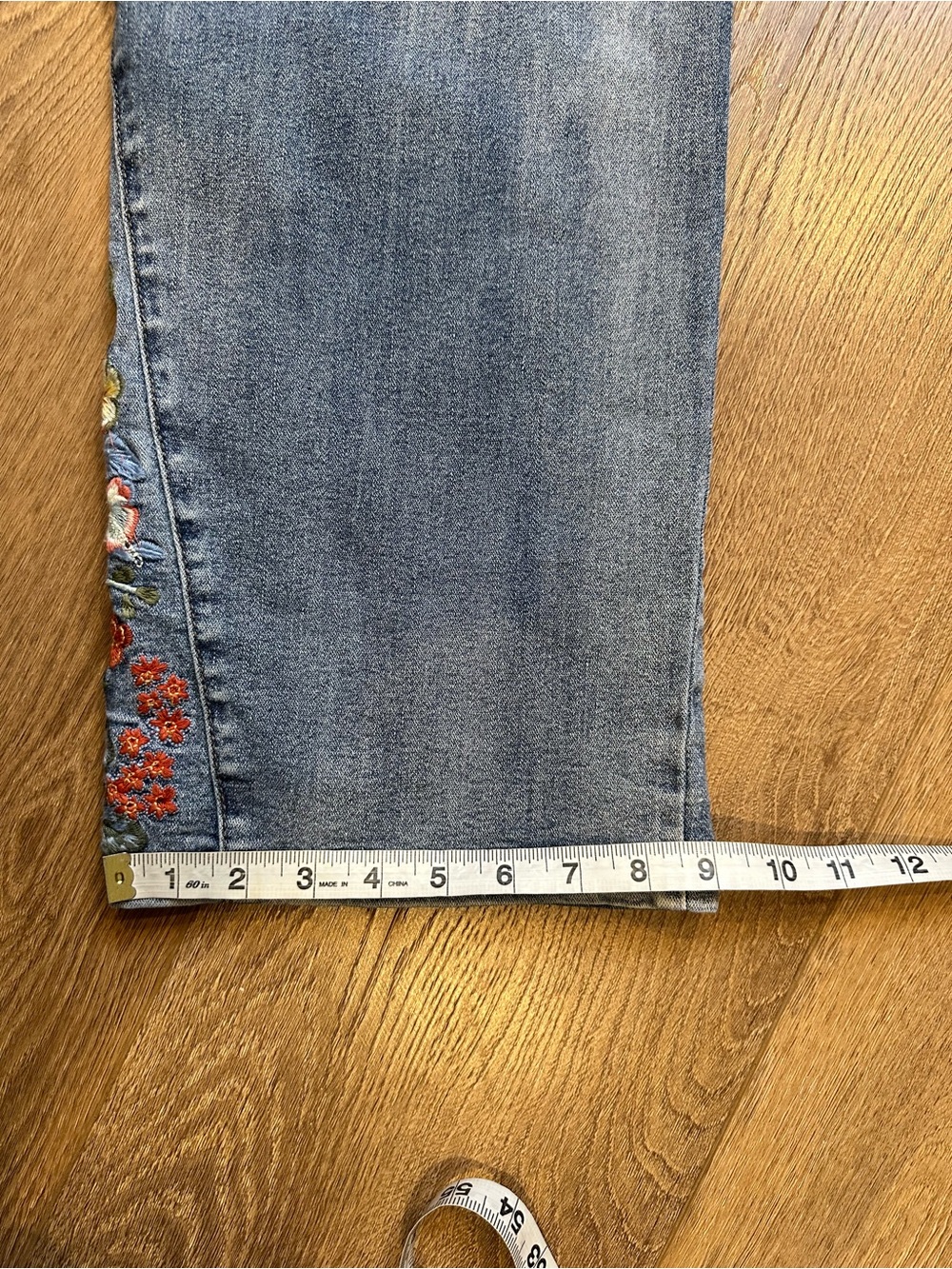Northern Reflections Blue Cropped Jeans with Floral Embroidery - Picture 8 of 10